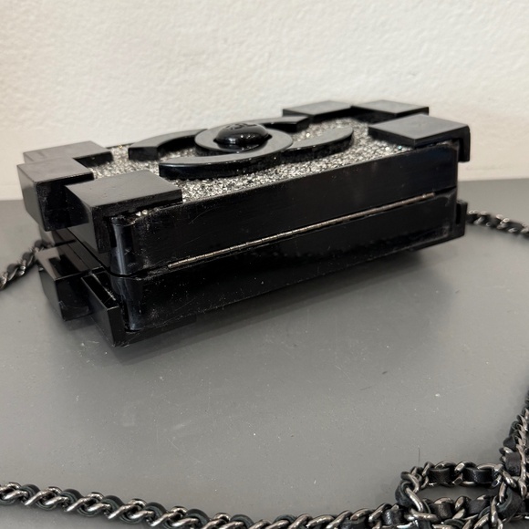CHANEL Plexiglass Crystal Lego Clutch - Picture 2 of 7